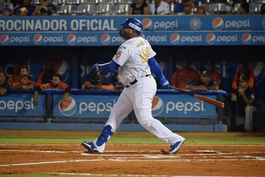 Pablo Sandoval le dio oxigeno al Magallanes en la final